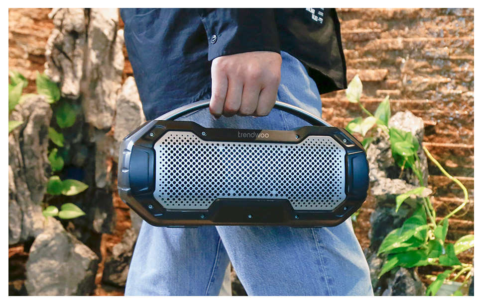 Portable Outdoor Waterproof Bluetooth Speaker